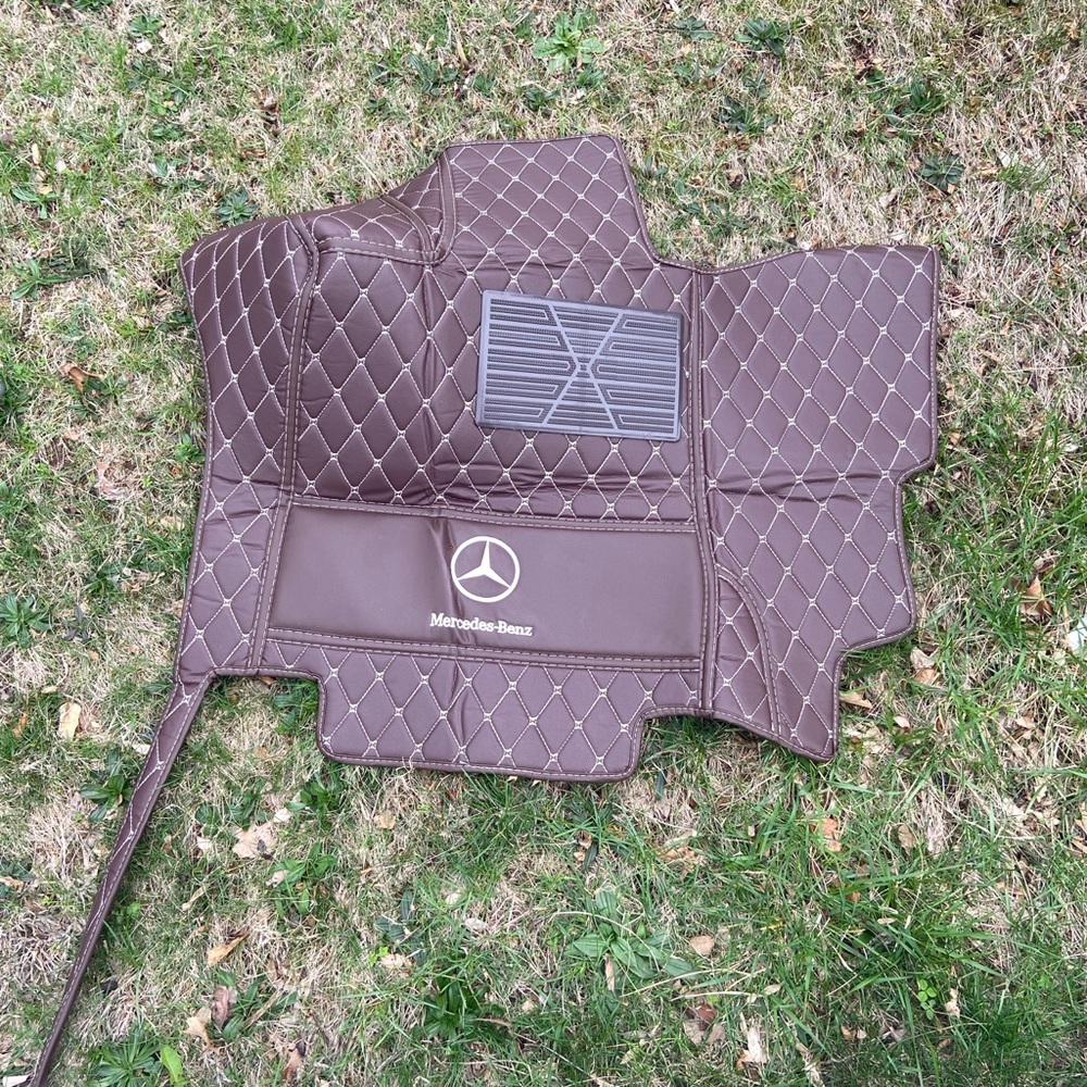 QUILTED leather Brown and white Mercedes benz SUV faux leatherette floor Mat - Picture 5 of 10